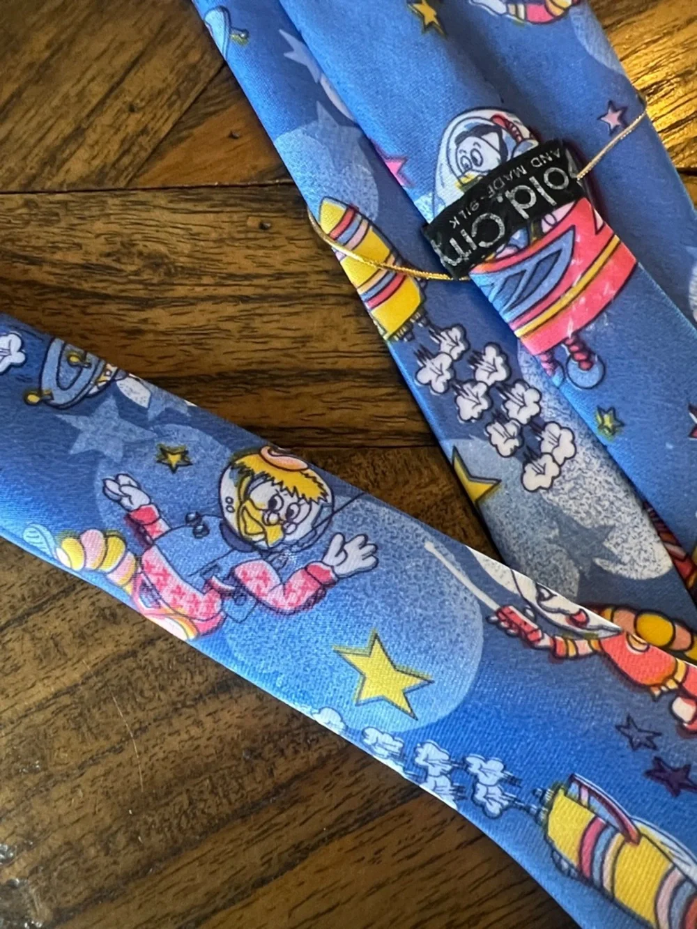 NEW Gold City Silk Necktie, Retro Space/Astronaut Cartoon Print, OS